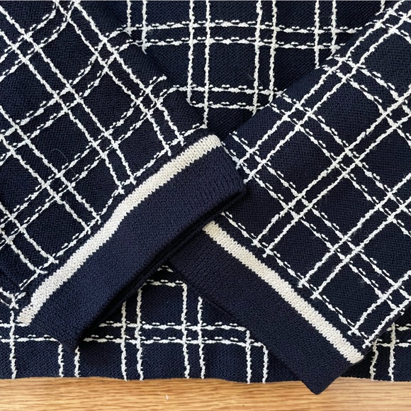 EUC Vintage St John Santana Knit Sweater Blazer Jacket  in Blue Navy - Picture 8 of 11